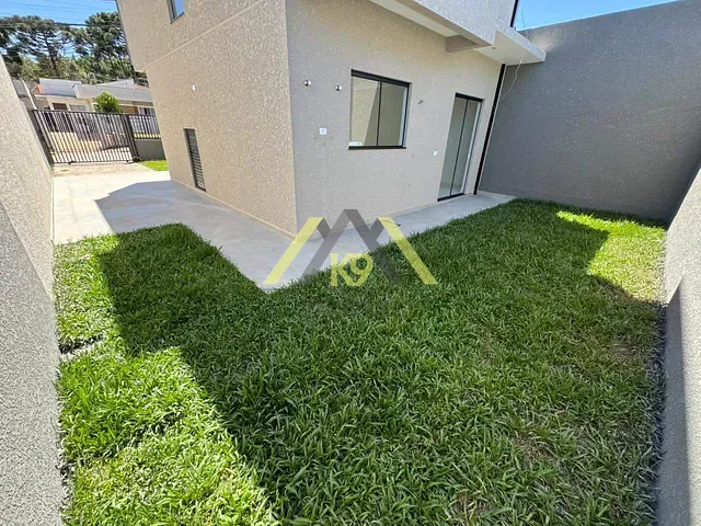 Sobrado com 150m² 3 quartos e 3 banheiros, à venda, no bairro Guaraituba em Colombo