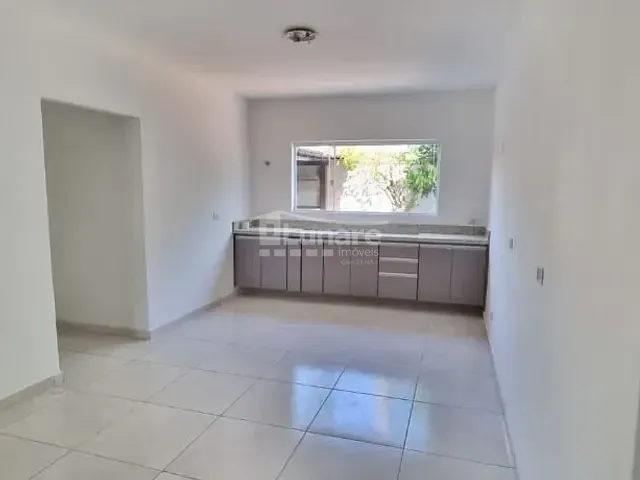 Sobrado 3 quartos e 3 banheiros, à venda, no bairro Lagoa Seca em Mogi das Cruzes