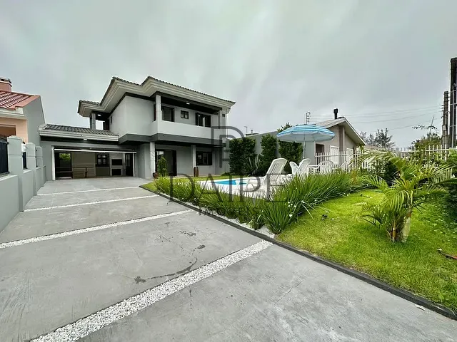 Sobrado com 400m² 4 quartos e 4 banheiros, à venda, no bairro Noiva do Mar em Xangri-Lá