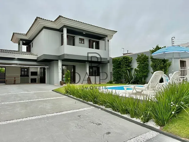 Sobrado com 400m² 4 quartos e 4 banheiros, à venda, no bairro Noiva do Mar em Xangri-Lá