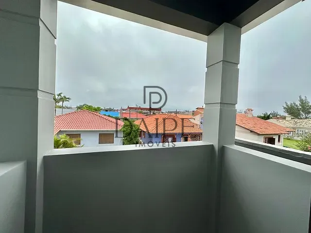Sobrado com 400m² 4 quartos e 4 banheiros, à venda, no bairro Noiva do Mar em Xangri-Lá