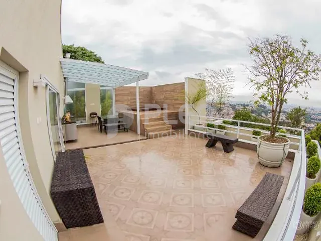 Sobrado 4 quartos e 8 banheiros, à venda, no bairro Vila Irmãos Arnoni em São Paulo