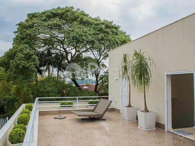 Sobrado 4 quartos e 8 banheiros, à venda, no bairro Vila Irmãos Arnoni em São Paulo