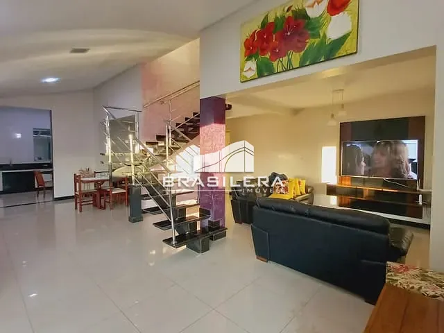 Sobrado com 437m² 5 quartos e 3 banheiros, à venda, no bairro Jardim Atlântico em Goiânia