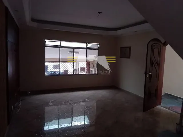 Sobrado com 118m² 4 quartos e 3 banheiros, à venda, no bairro Jardim Piqueroby em São Paulo