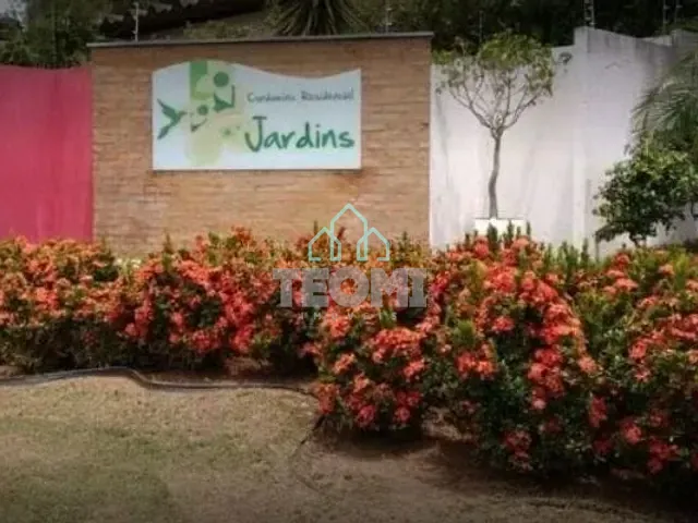 Casa com 180m² 3 quartos e 2 banheiros, à venda, no bairro Piracangaguá em Taubaté