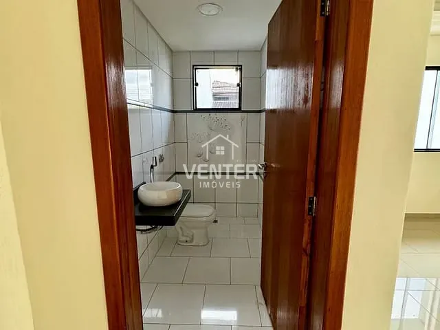 Sobrado com 250m² 3 quartos e 3 banheiros, à venda, no bairro Residencial Estoril em Taubaté