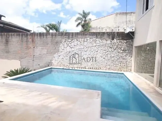 Sobrado com 450m² 4 quartos e 4 banheiros, à venda, no bairro Jardim Fonte Áurea em Poá