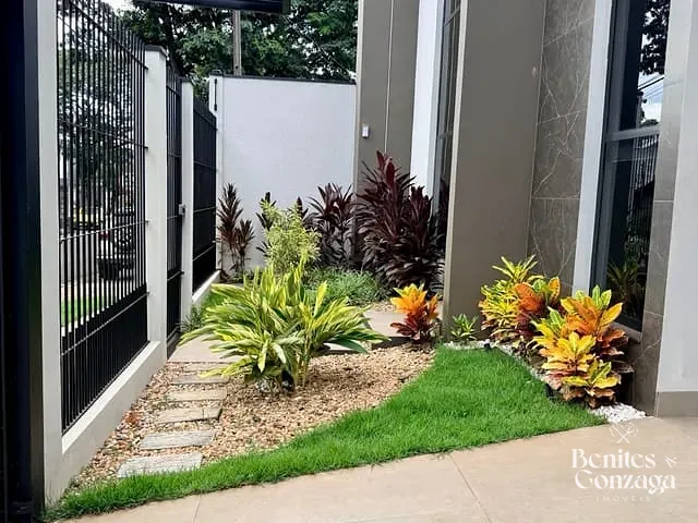 Sobrado com 180m² 3 quartos e 4 banheiros, à venda, no bairro Vila Esperança em Maringá