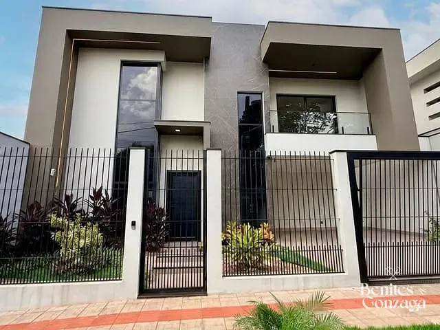 Sobrado com 180m² 3 quartos e 4 banheiros, à venda, no bairro Vila Esperança em Maringá