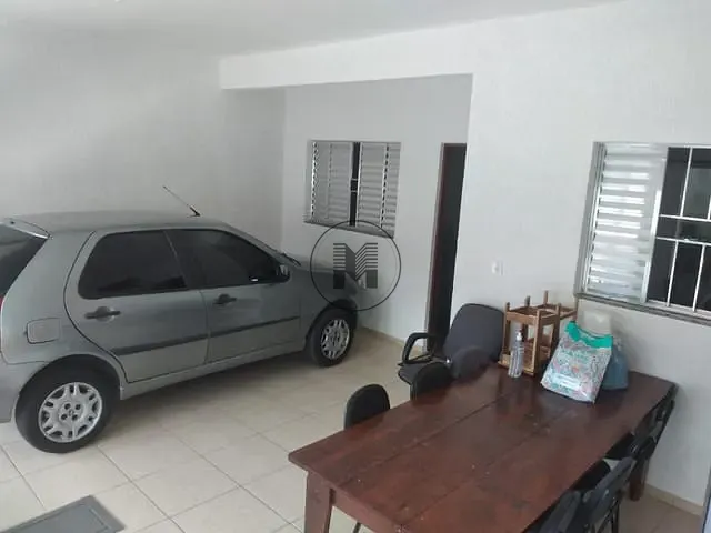 Sobrado 6 quartos e 2 banheiros, à venda, no bairro Jardim Esperanca em Guaratinguetá