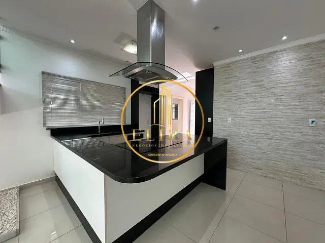 Sobrado com 450m² 3 quartos e 4 banheiros, à venda, no bairro Loteamento Residencial Jardim Villagio II em Americana