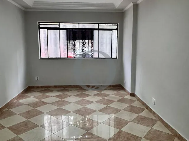 Sobrado 3 quartos e 2 banheiros, para alugar, no bairro Tatuapé em São Paulo