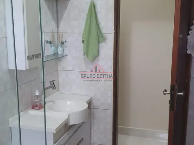 Casa com 300m² 2 quartos e 3 banheiros, à venda, no bairro Cidade São Pedro em Santana de Parnaíba