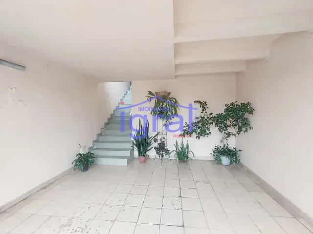 Sobrado 3 quartos e 3 banheiros, à venda ou para alugar, no bairro Vila do Encontro em São Paulo