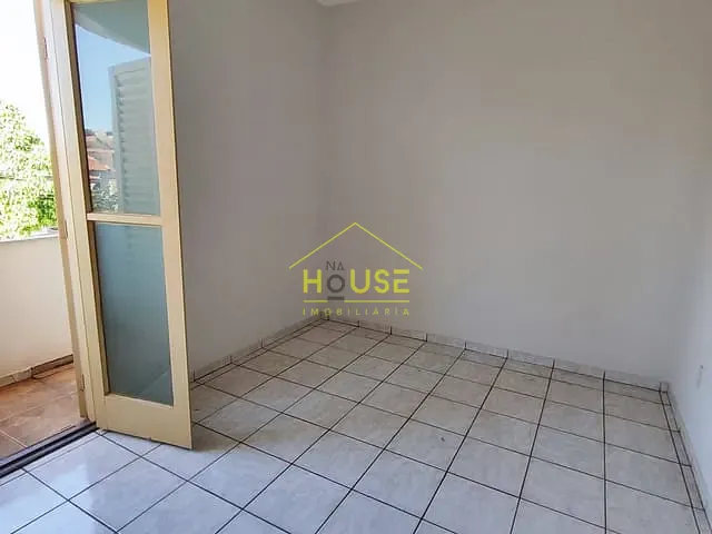 Sobrado com 270m² 3 quartos e 2 banheiros, para alugar, no bairro Chácara Aviação em Votuporanga
