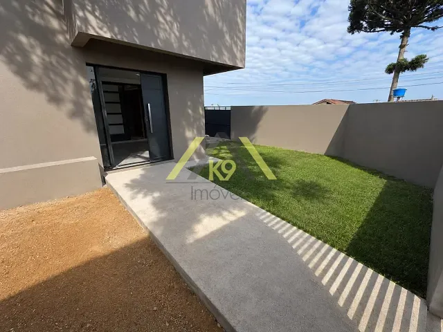 Sobrado com 120m² 3 quartos e 3 banheiros, à venda, no bairro Abranches em Curitiba