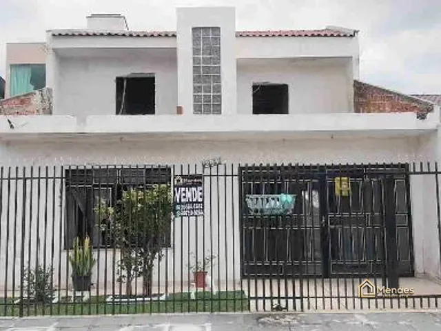 Sobrado com 150m² 4 quartos e 2 banheiros, à venda, no bairro Sítio Cercado em Curitiba