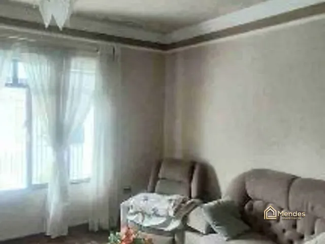 Sobrado com 150m² 4 quartos e 2 banheiros, à venda, no bairro Sítio Cercado em Curitiba