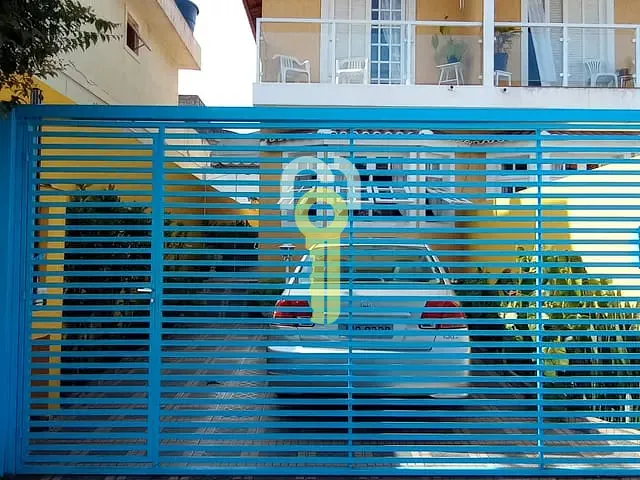 Sobrado com 125m² 2 quartos e 2 banheiros, à venda, no bairro Jardim Rio das Pedras em Cotia