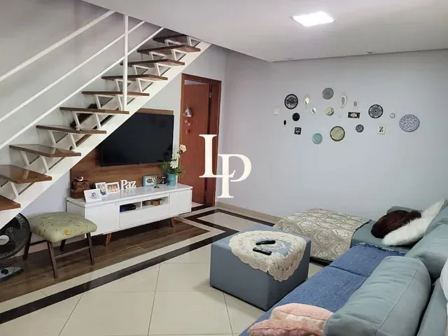 Sobrado com 115m² 2 quartos e 2 banheiros, à venda, no bairro Vila Homero Thon em Santo André