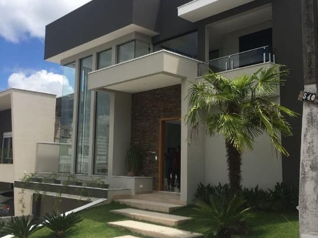 Foto do Sobrado - Sobrado à venda 5 Quartos, 5 Suites, 2 Vagas, 495M², Condomínio Residencial Jaguary, São José dos Campos - SP | RUSSI IMÓVEIS