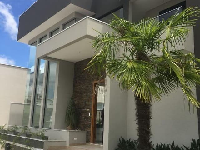 Foto do Sobrado - Sobrado à venda 5 Quartos, 5 Suites, 2 Vagas, 495M², Condomínio Residencial Jaguary, São José dos Campos - SP | RUSSI IMÓVEIS