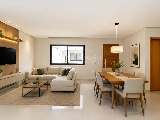 Sobrado com 114m² 3 quartos e 3 banheiros, à venda, no bairro Boqueirão em Curitiba
