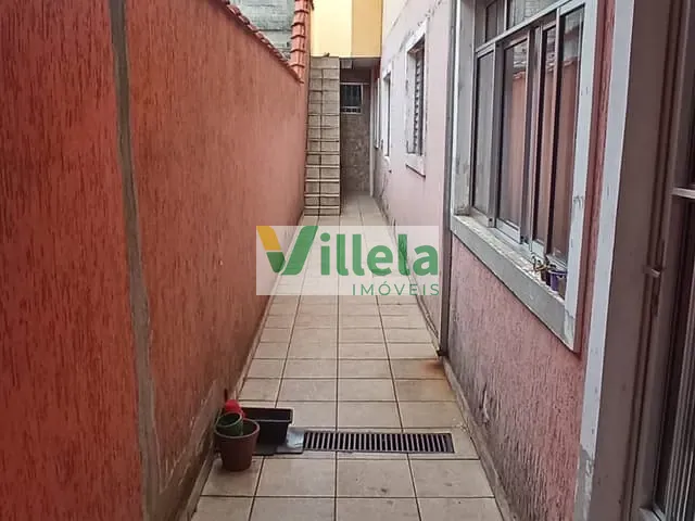 Sobrado 2 quartos e 2 banheiros, à venda, no bairro Vila Ercília em Itaquaquecetuba