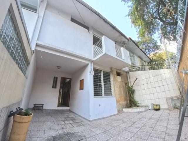 Sobrado com 128m² 3 quartos e 2 banheiros, à venda ou para alugar, no bairro Vila Clementino	 em São Paulo