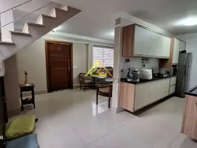 Sobrado 3 quartos e 4 banheiros, à venda, no bairro Santana em São Paulo
