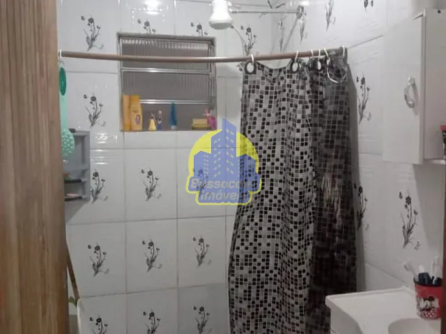 Sobrado com 142m² 6 quartos e 6 banheiros, à venda, no bairro Jardim Maria Beatriz em Carapicuíba