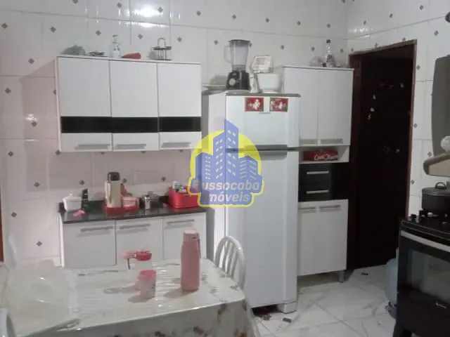 Sobrado com 142m² 6 quartos e 6 banheiros, à venda, no bairro Jardim Maria Beatriz em Carapicuíba