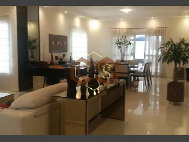 Sobrado com 360m² 3 quartos e 6 banheiros, à venda, no bairro Vila Suíça em Indaiatuba