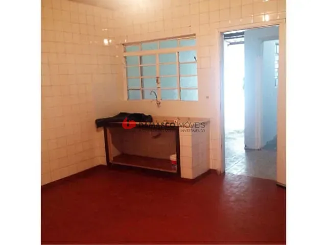 Sobrado com 99m² 3 quartos e 1 banheiro, à venda, no bairro Santa Paula em São Caetano do Sul