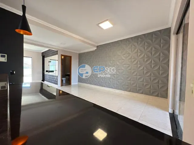 Sobrado com 252m² 3 quartos e 3 banheiros, à venda, no bairro Terras de Santana em Londrina