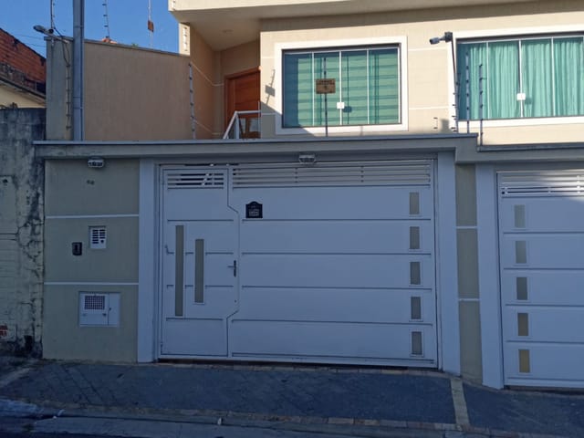 Sobrado 3 quartos e 5 banheiros, à venda, no bairro Vila Constança em São Paulo