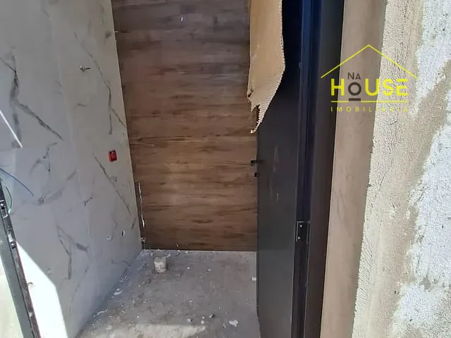 Sobrado com 250m² 4 quartos e 5 banheiros, à venda, no bairro Jardim Baldissera em Votuporanga