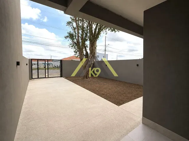 Sobrado 3 quartos e 3 banheiros, à venda, no bairro Abranches em Curitiba