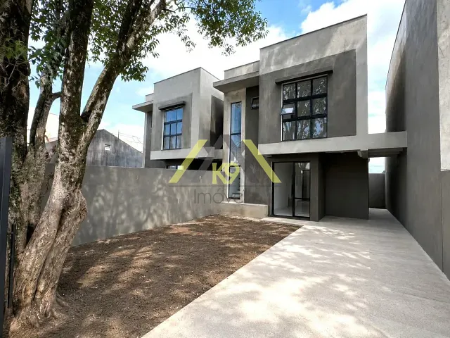 Sobrado 3 quartos e 3 banheiros, à venda, no bairro Abranches em Curitiba