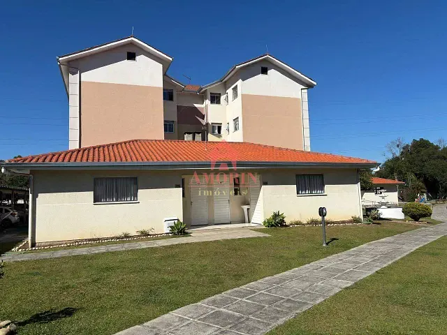Apartamento com 67m² 2 quartos e 1 banheiro, para alugar, no bairro Santa Quitéria em Curitiba