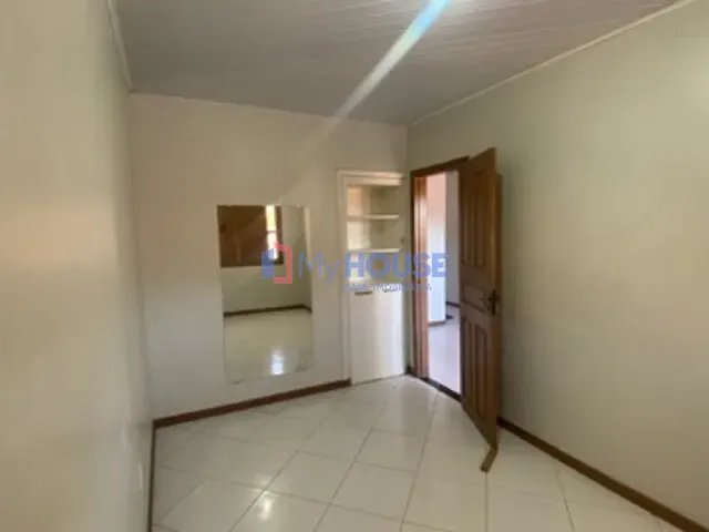 Sobrado com 150m² 6 quartos e 3 banheiros, à venda, no bairro Hernani Sá em Ilhéus