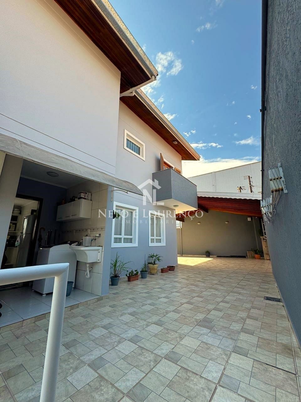 Casa à venda com 3 quartos, 170m² - Foto 8
