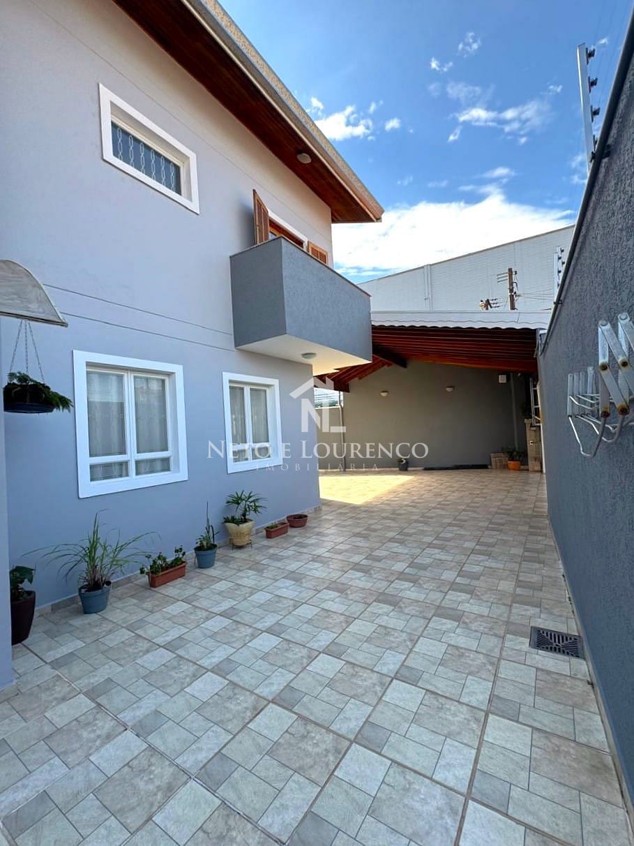 Casa à venda com 3 quartos, 170m² - Foto 17