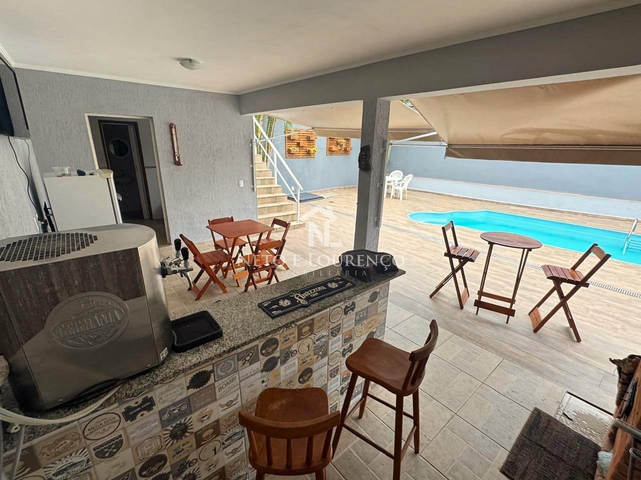 Casa à venda com 3 quartos, 170m² - Foto 11