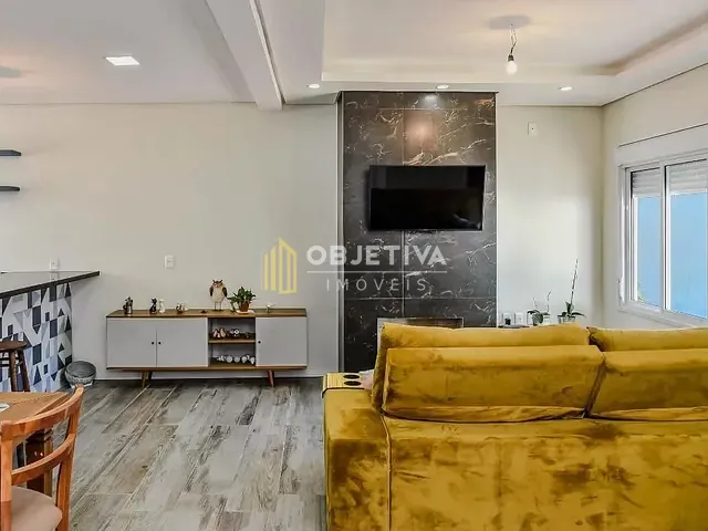 Sobrado com 198m² 4 quartos e 3 banheiros, à venda, no bairro Chácara das Pedras em Porto Alegre
