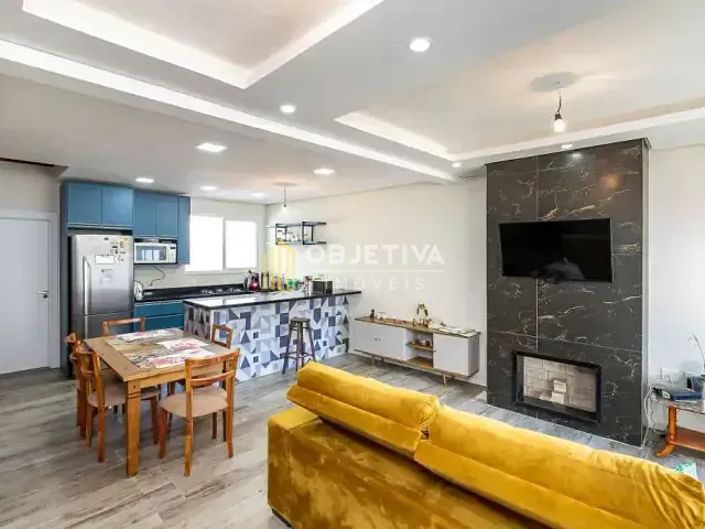 Sobrado com 198m² 4 quartos e 3 banheiros, à venda, no bairro Chácara das Pedras em Porto Alegre