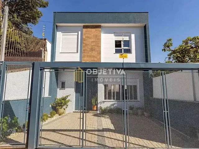Sobrado com 198m² 4 quartos e 3 banheiros, à venda, no bairro Chácara das Pedras em Porto Alegre