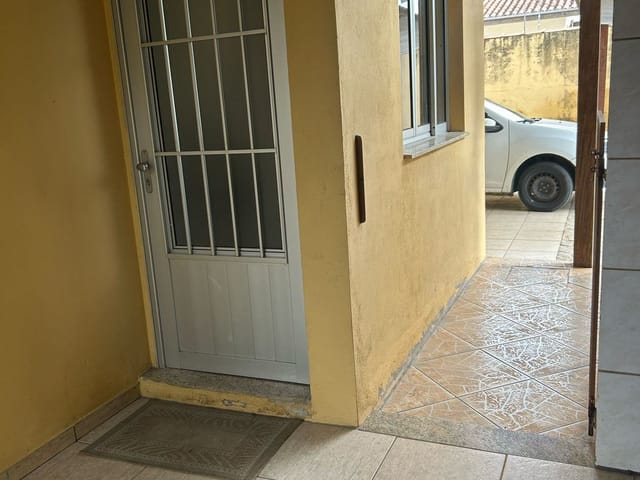 Sobrado com 265m² 3 quartos e 2 banheiros, à venda, no bairro Residencial e Comercial Jardim Yassuda em Pindamonhangaba