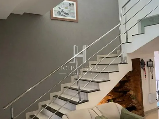 Sobrado com 219m² 3 quartos e 1 banheiro, à venda, no bairro Setor Pedro Ludovico em Goiânia